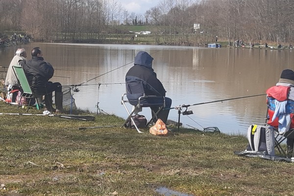 Matin de pêche à l'étang de la Galette